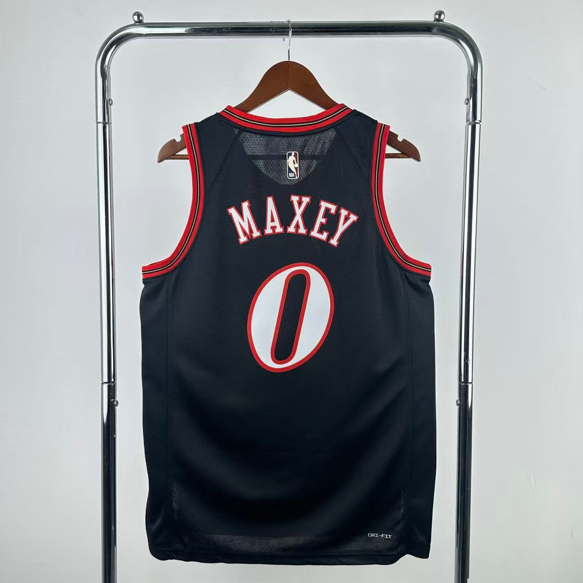 Maillot Philadelphia 76ers n° 0 – Rétro Noir – photo 2
