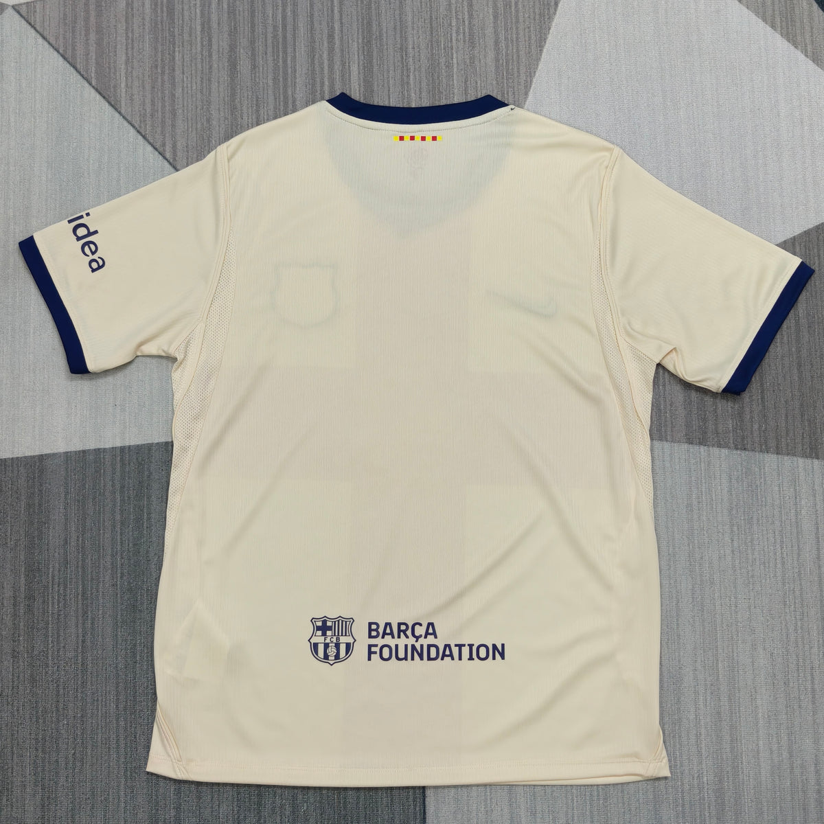 FC Barcelone Quatrième maillot 2026-2027 – photo 5