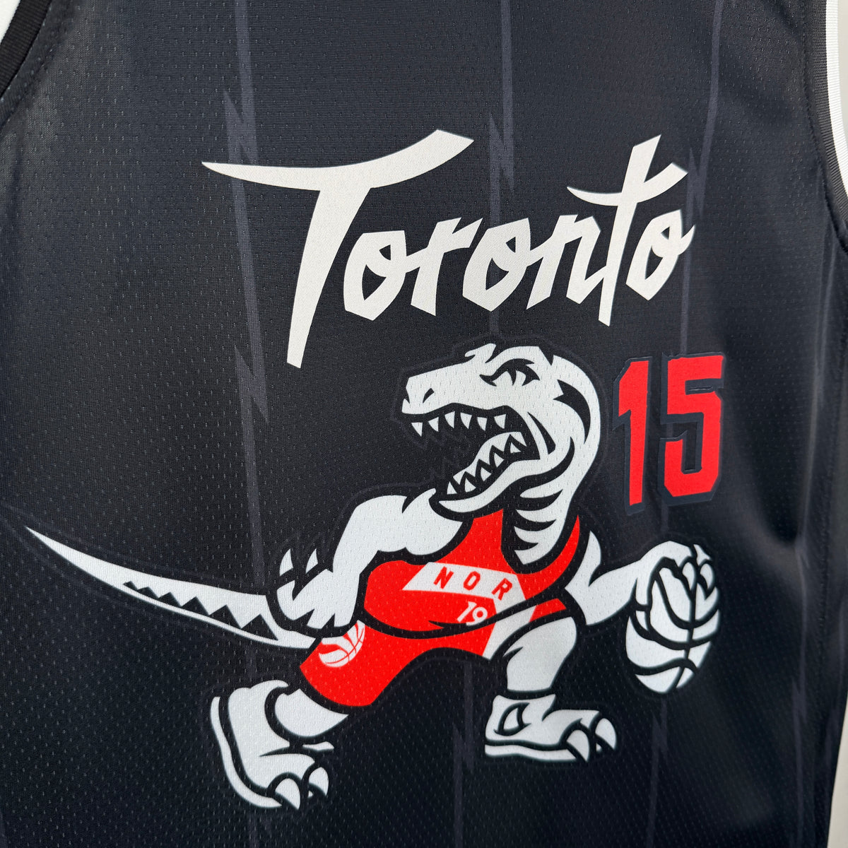 Maillot Toronto Raptors n° 15 – Édition Ville – photo 8