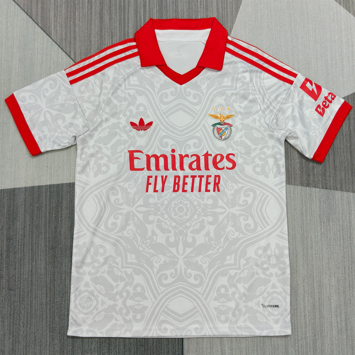Benfica Lisbonne Extérieur 2026-2027 – photo 1