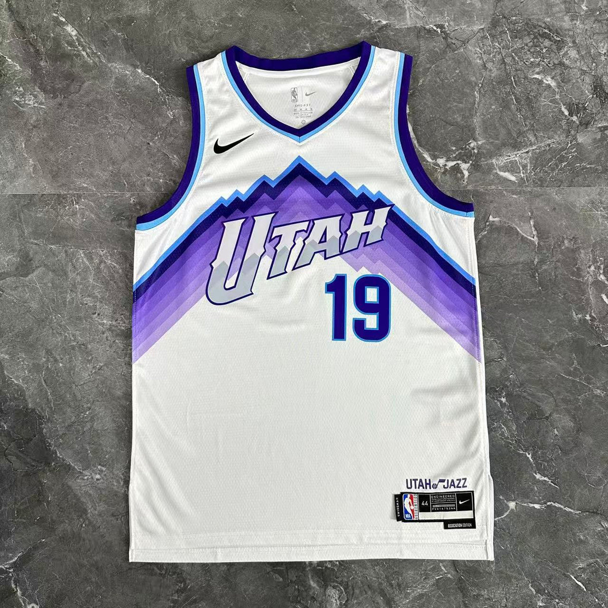 Maillot Utah Jazz n° 19 – Blanc – photo 4