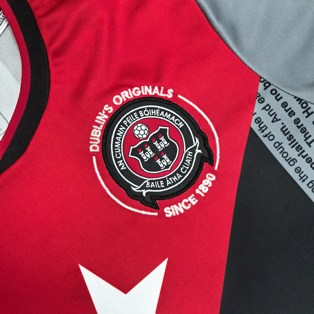 Bohemian FC Troisième maillot 2026-2027 – photo 5