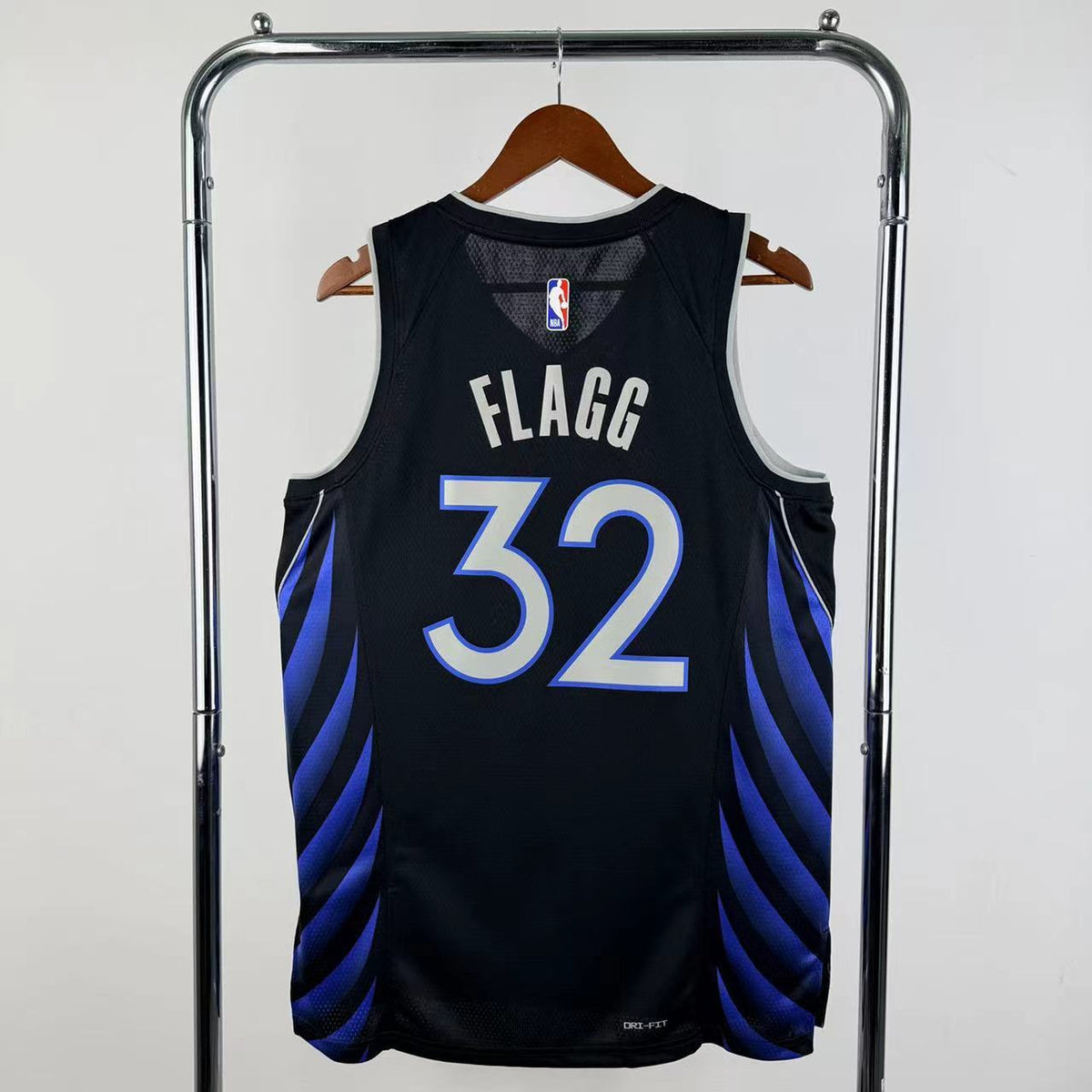 Maillot Dallas Mavericks n° 32 – Édition Ville – photo 14