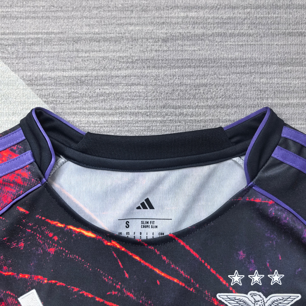 Benfica Lisbonne Bleu roi Cinquième maillot 2026-2027 – photo 2