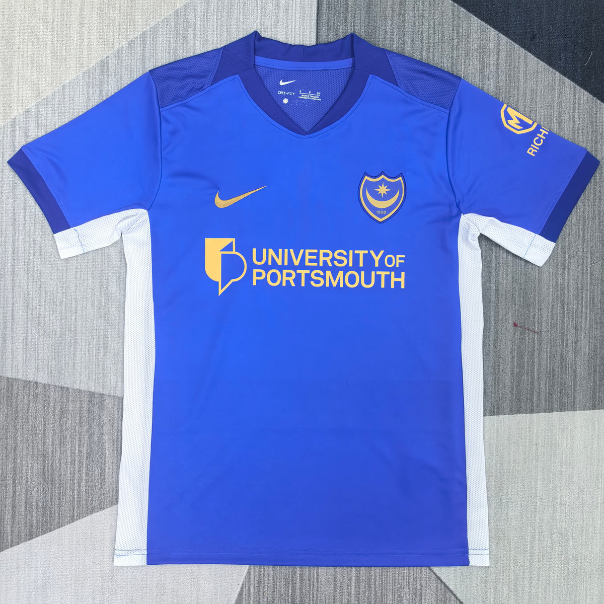 Portsmouth Domicile 2026-2027 – photo 1