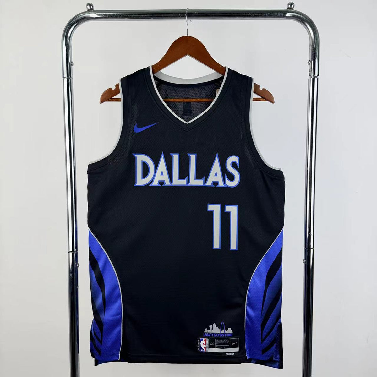 Maillot Dallas Mavericks n° 11 – Édition Ville – photo 1