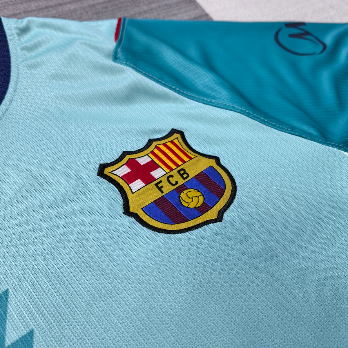 FC Barcelone Bleu clair Troisième maillot 2026-2027 – photo 3
