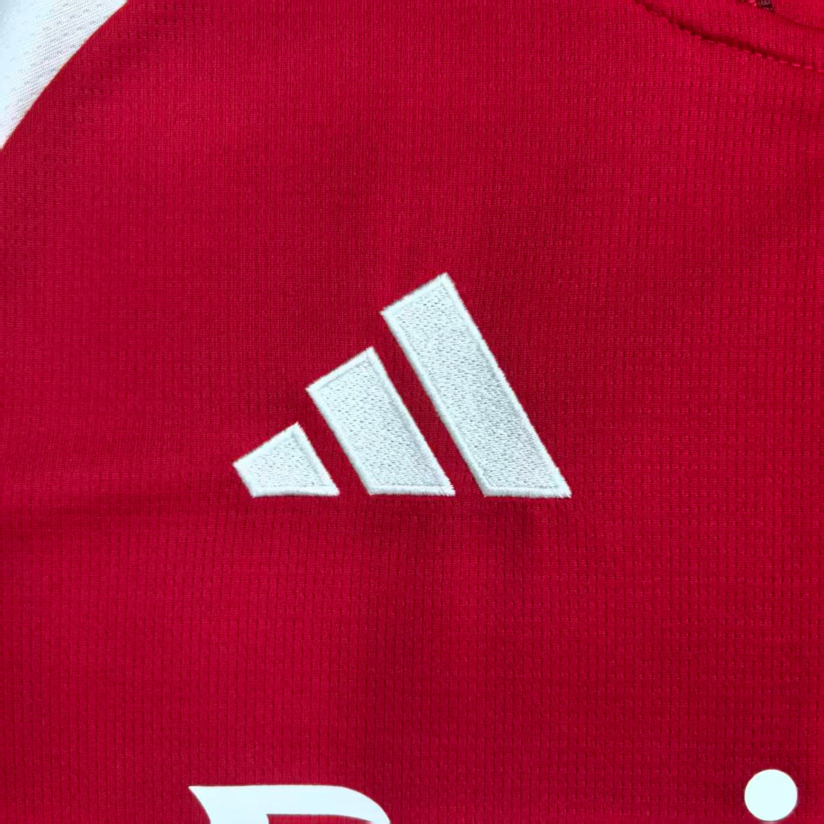Arsenal Domicile 2026-2027 – photo 4