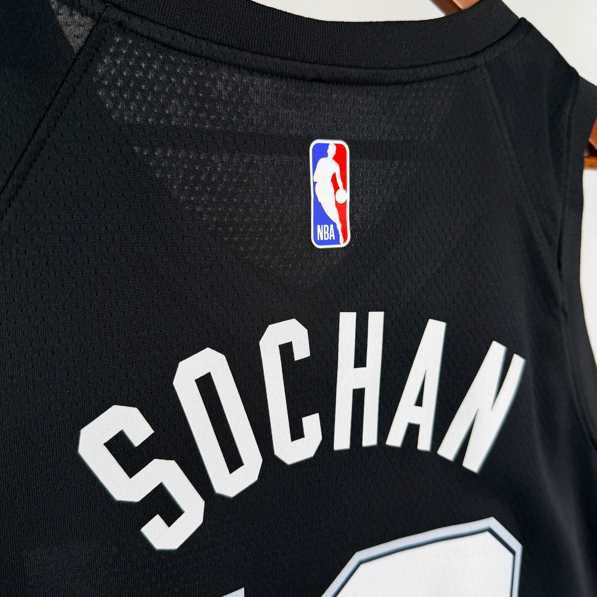 Maillot San Antonio Spurs n° 10 – Édition Ville – photo 6
