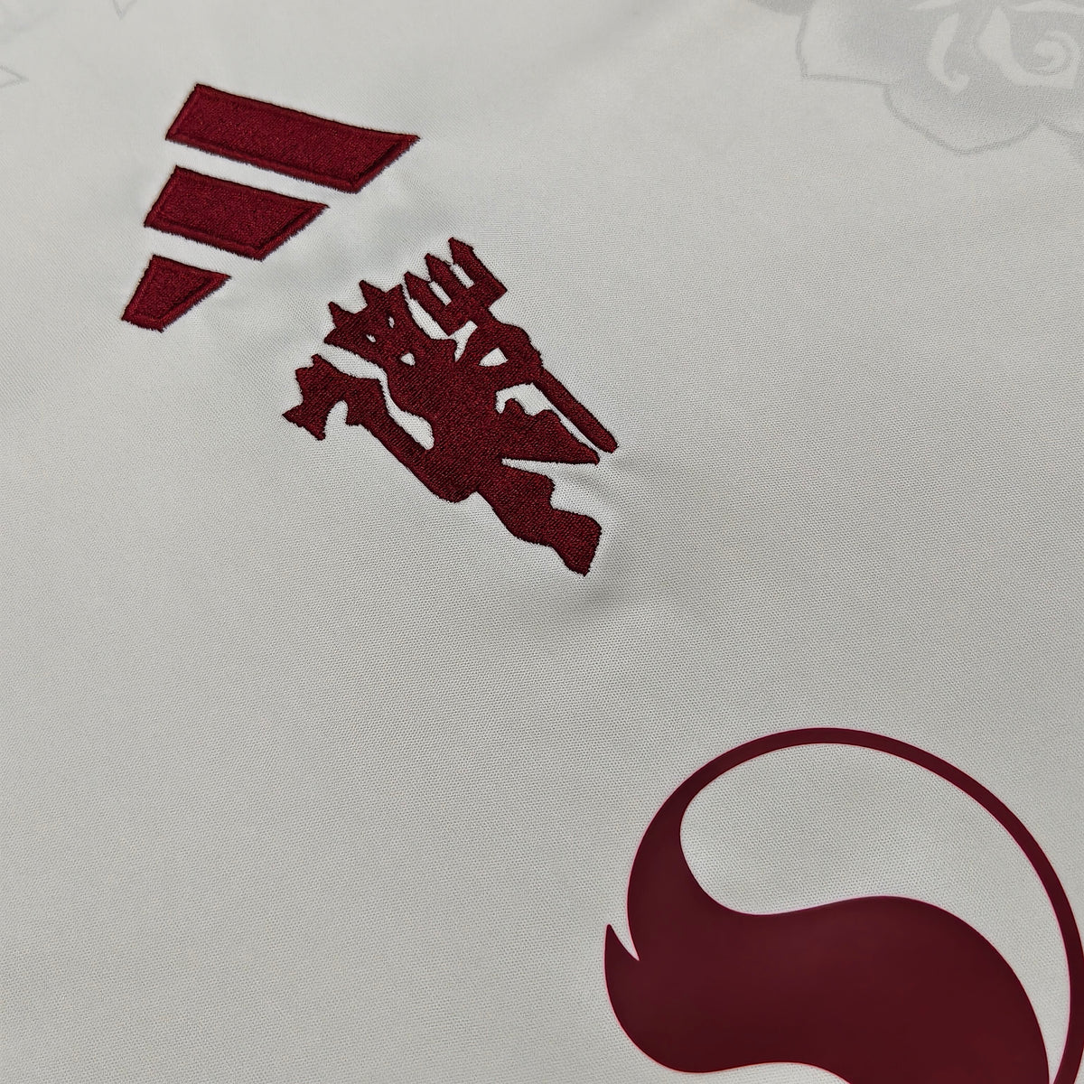 Manchester United Troisième maillot 2026-2027 – photo 3