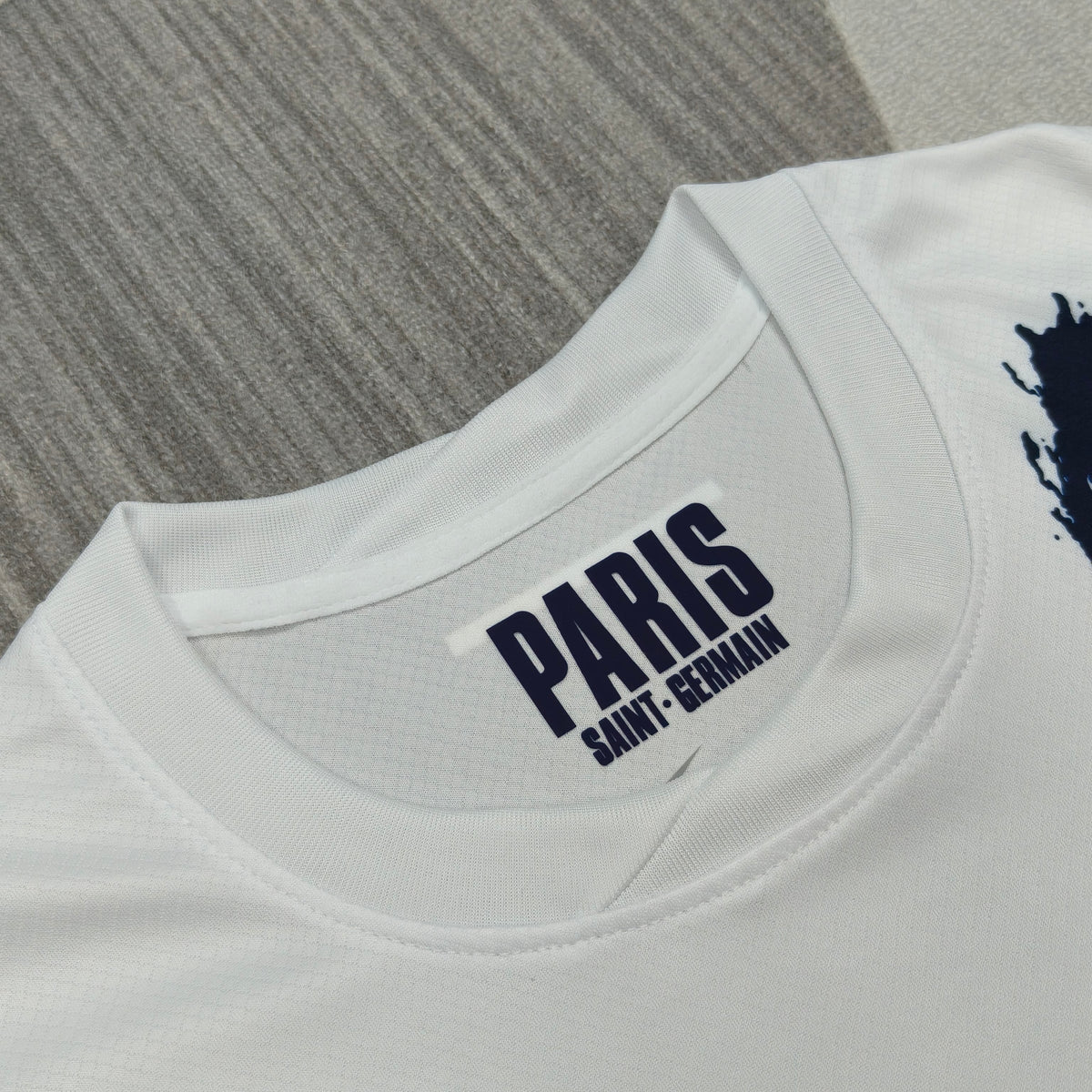 Paris Saint-Germain Extérieur 2 étoiles brodées 2026-2027 – photo 2