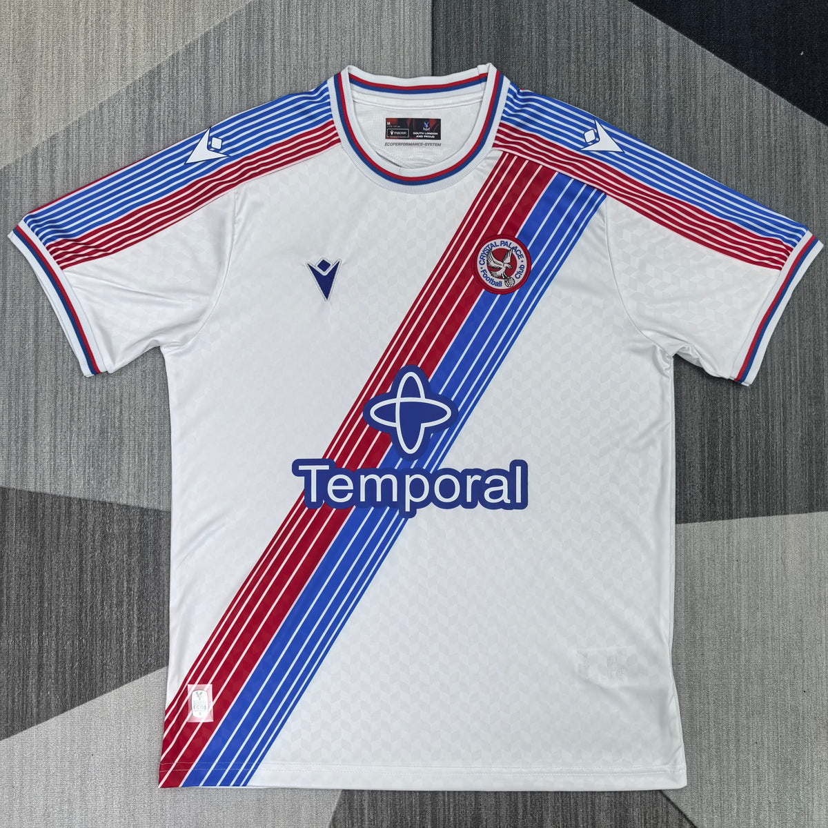 Crystal Palace Domicile 2026-2027 – photo 1