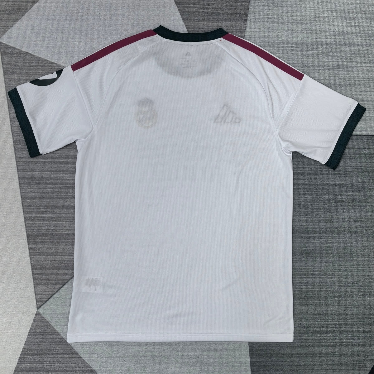 Real Madrid Domicile 2026-2027 – photo 5