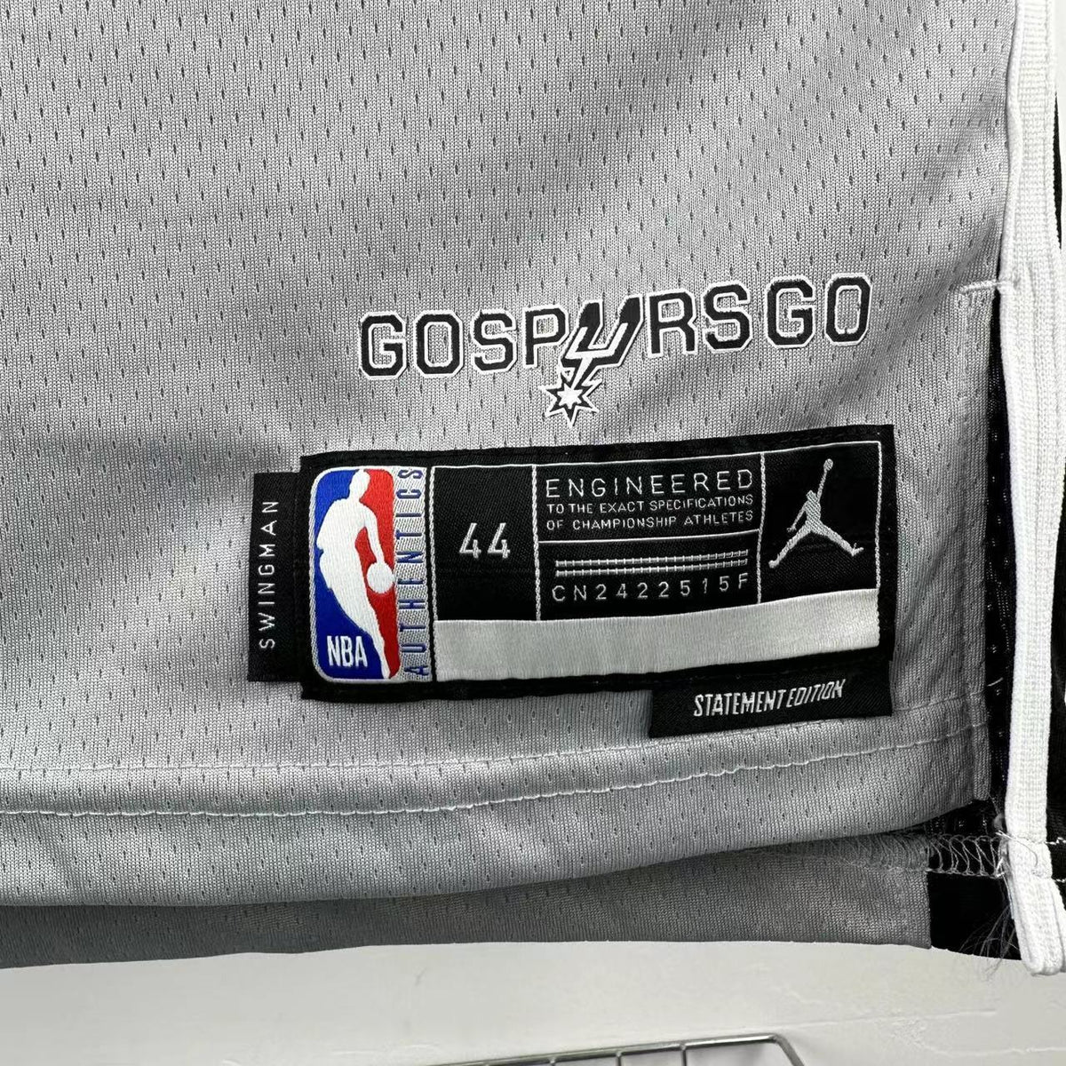 Maillot San Antonio Spurs n° 10 – Édition spéciale Gris – photo 4
