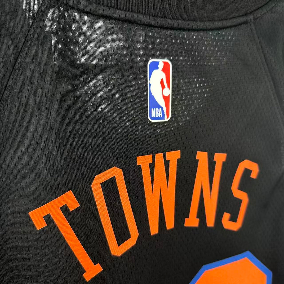 Maillot New York Knicks n° 32 – Édition spéciale – photo 7