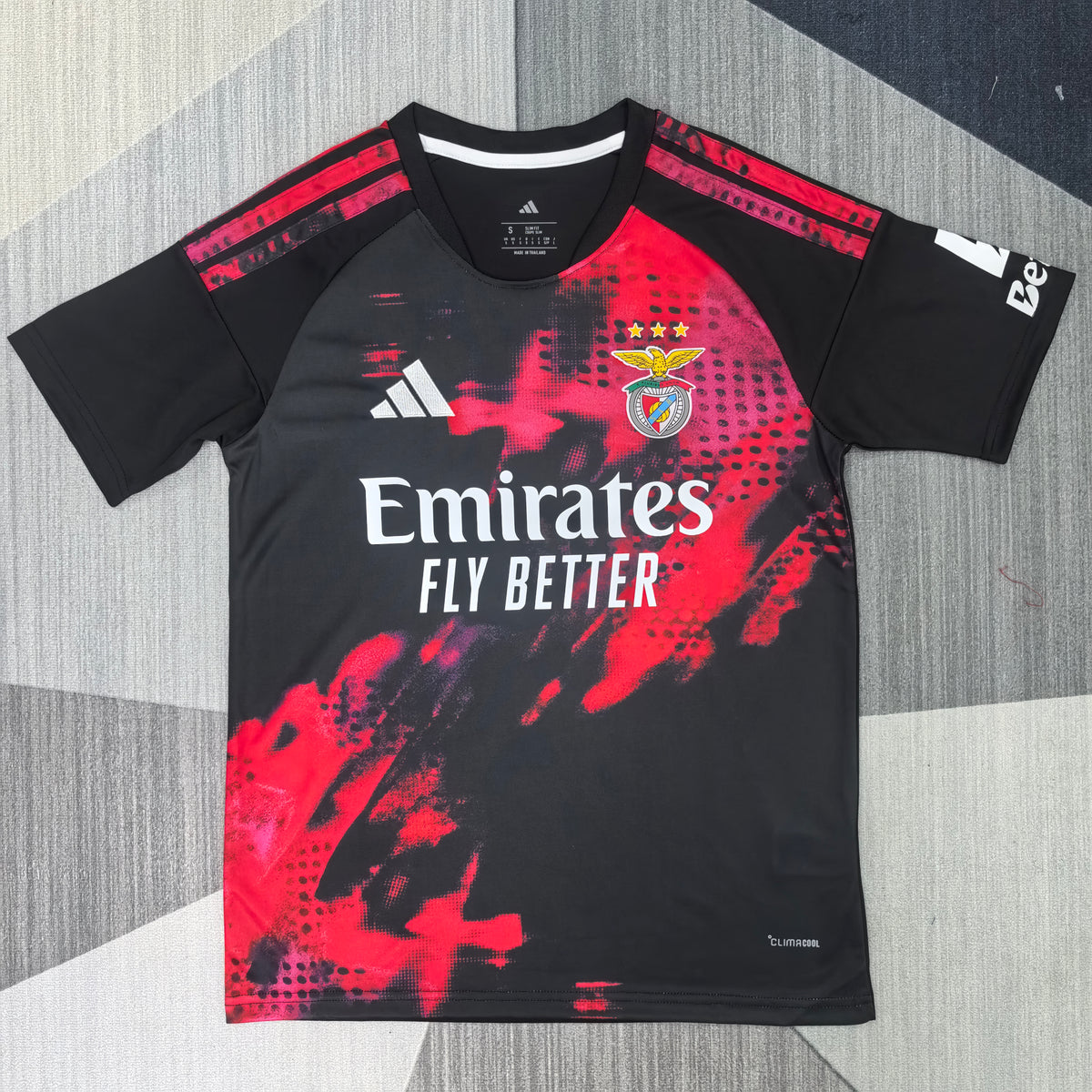 Benfica Lisbonne Troisième maillot 2026-2027 – photo 1
